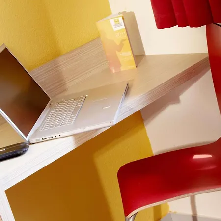 Premiere Classe Sud - Bezannes *