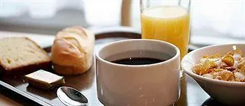 Premiere Classe Sud - Bezannes Hotell *