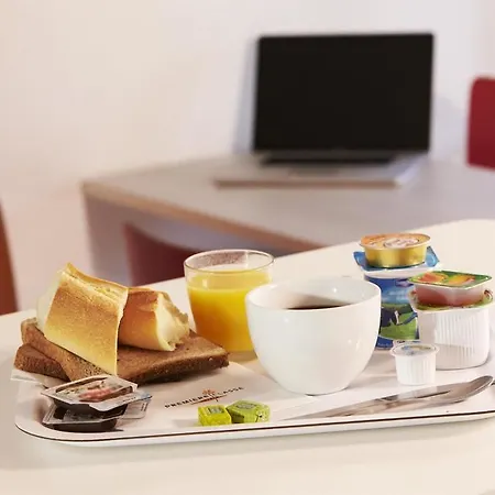 Premiere Classe Sud - Bezannes Hotel Remeš